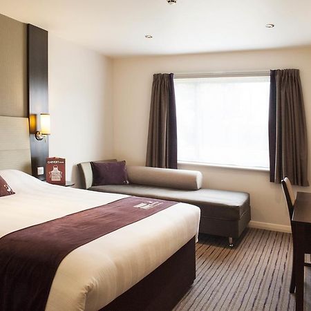 Premier Inn London Bexleyheath Esterno foto