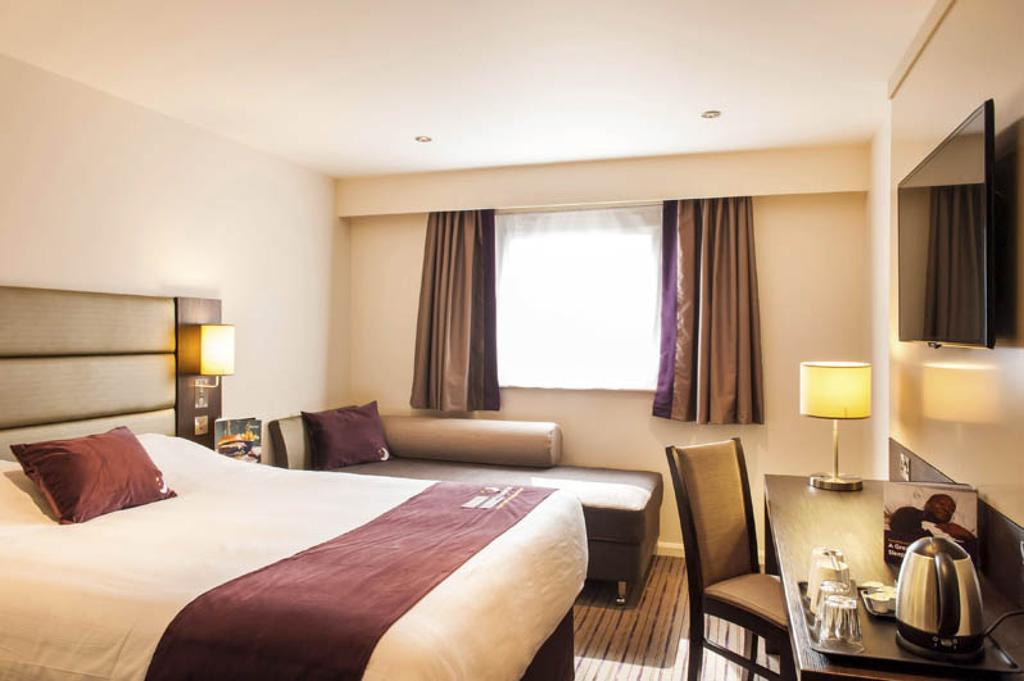 Premier Inn London Bexleyheath Esterno foto