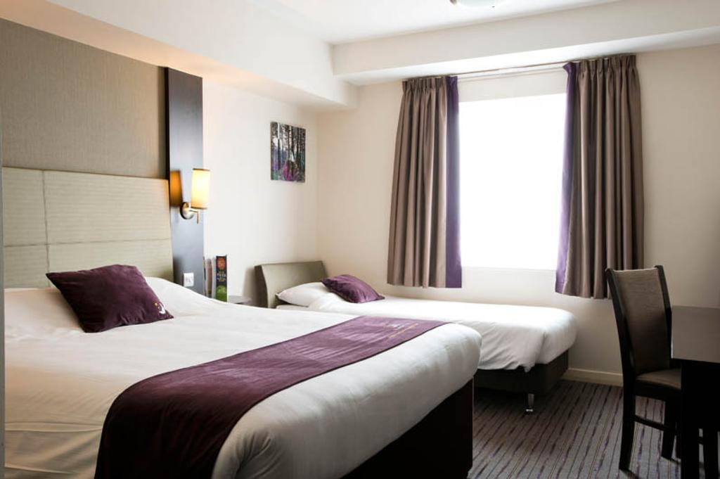 Premier Inn London Bexleyheath Esterno foto